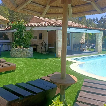 Couette-café Les Bois 1