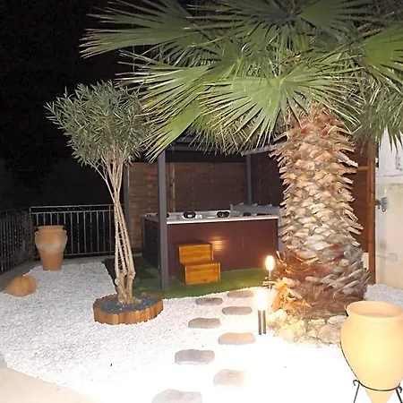 Les Bois 1 Bed & Breakfast Gignac (Herault)