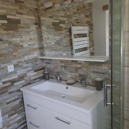 Couette-café Les Bois 1 Gignac (Herault)